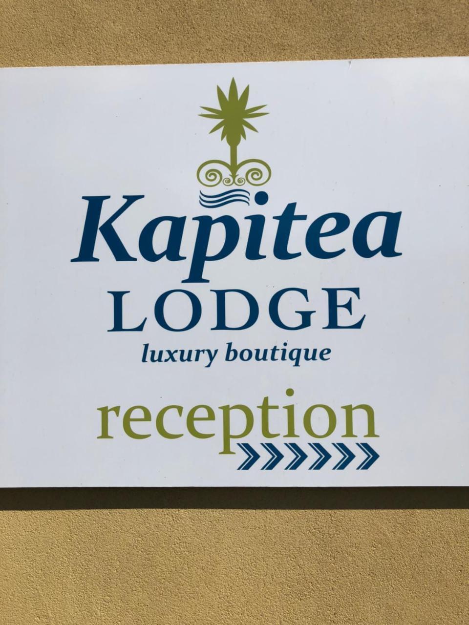 Kapitea Lodge Awatuna Esterno foto